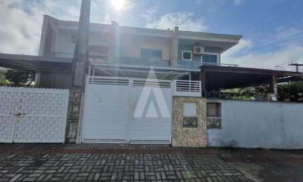 Casa residencial com 2 quartos  para alugar, 58.67 m2 por R$1800.00  - Aventureiro - Joinville/SC