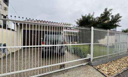 Casa residencial com 3 quartos  para alugar, 207.33 m2 por R$6200.00  - Santo Antonio - Joinville/SC