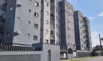 Apartamento com 2 quartos  para alugar, 52.78 m2 por R$1800.00  - Petropolis - Joinville/SC