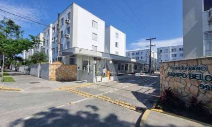 Apartamento com 3 quartos  para alugar, 73.02 m2 por R$2000.00  - Bucarein - Joinville/SC