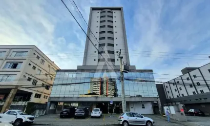 Apartamento com 3 quartos  para alugar, 95.79 m2 por R$4500.00  - Centro - Joinville/SC