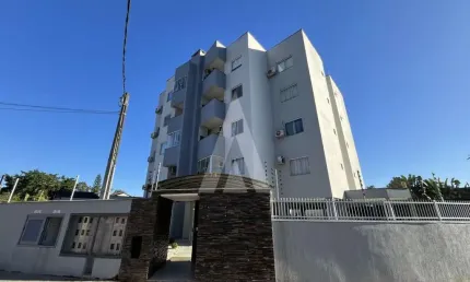 Apartamento com 2 quartos  para alugar, 58.72 m2 por R$1500.00  - Floresta - Joinville/SC