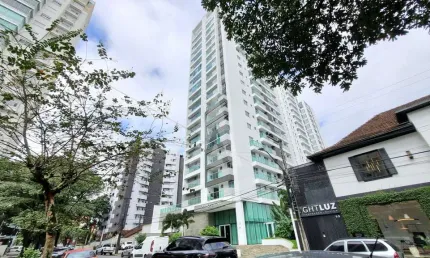 Apartamento com 3 quartos  para alugar, 89.00 m2 por R$4300.00  - Centro - Joinville/SC