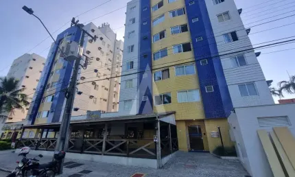 Apartamento com 1 quarto  para alugar, 23.21 m2 por R$1400.00  - Zona Industrial Norte - Joinville/SC