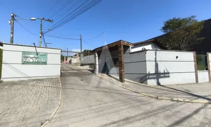 Casa residencial com 3 quartos  para alugar, 77.90 m2 por R$3500.00  - Bom Retiro - Joinville/SC
