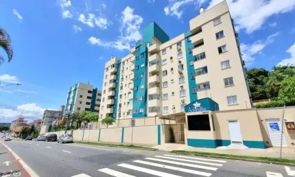 Apartamento com 2 quartos  para alugar, 52.76 m2 por R$1800.00  - Floresta - Joinville/SC