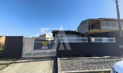 Casa residencial com 2 quartos  para alugar, 58.50 m2 por R$2800.00  - Jarivatuba - Joinville/SC