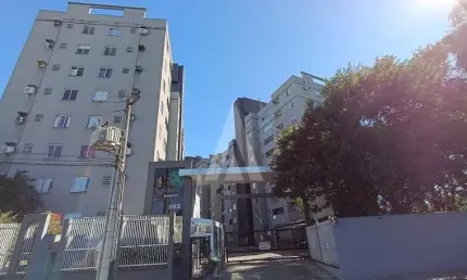 Apartamento com 2 quartos  para alugar, 50.50 m2 por R$1700.00  - Santo Antonio - Joinville/SC