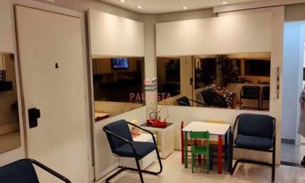Conjunto Comercial com 150m2 para Venda ou Locação no Metro Santa Cruz