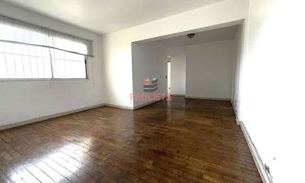 Apartamento à venda com 84m², 3 dormitórios, 1 vaga na rua Sebastião Paes, Campo Belo.