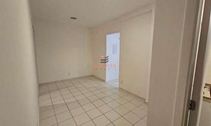 Apartamento de 1 Dormitório no Térreo para Locação na Saúde