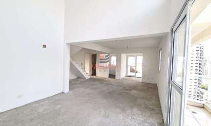 Cobertura à venda em Moema Pássaros com 234m², 4 dormitórios, 5 banheiros, 3 vagas, piscina.