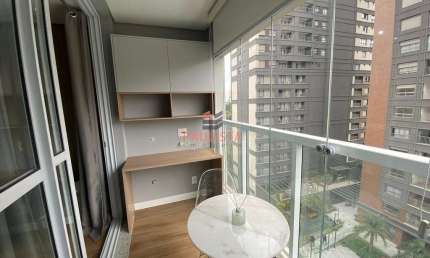 Studio mobiliado, 1 dormitório, sala, cozinha, banheiro, varanda grande, Vila Clementino, São Paulo