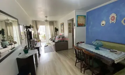Apartamento 2 dormitórios, sala com dois ambientes, sacada, cozinha, área de serviço, wc e quarto d