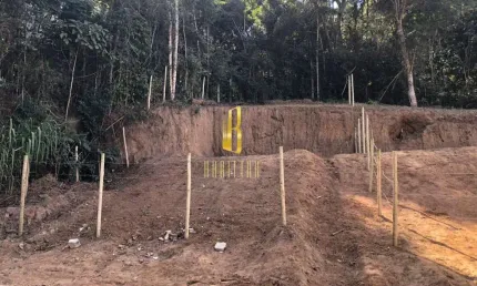 Terreno à venda no Santa Terezinha, Juiz de Fora 