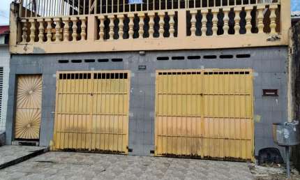 Casa com 2 quartos à venda na Rua Professora Juliana Maquiné, 31, Tancredo Neves, Manaus