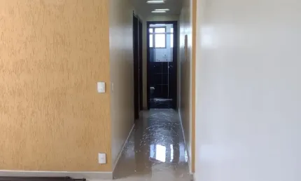 Alugam-se um lindo apartamento ótima localização próximo ao shopping  taboão