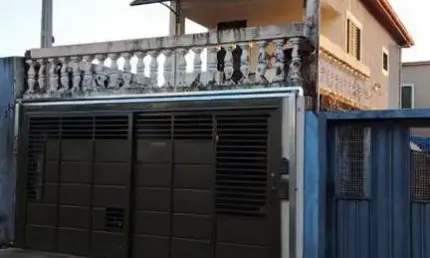 Casa com 3 dormitórios à venda, 113 m² por R$ 250.000,00 - Derby Clube - Barretos/SP