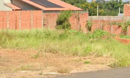 Terreno à venda, 200 m² por R$ 95.000,00 - Jardim Maria Caputi - Barretos/SP