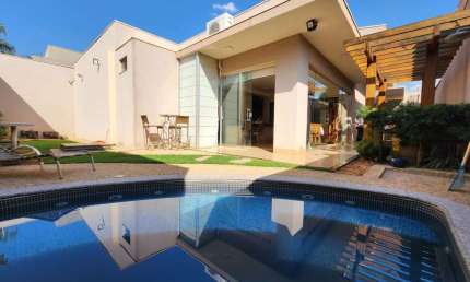 Casa com 3 dormitórios à venda, 260 m² por R$ 1.600.000,00 - Jardim Allah - Barretos/SP