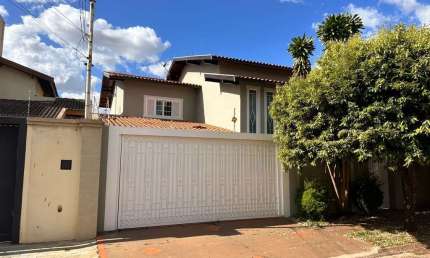 Casa com 3 dormitórios à venda, 421 m² por R$ 1.300.000 - City Barretos - Barretos/SP