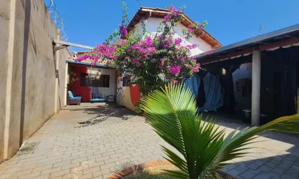 Casa com 3 dormitórios à venda, 127 m² por R$ 350.000,00 - Jardim Califórnia - Barretos/SP