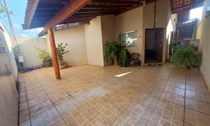 Casa com 2 dormitórios à venda, 133 m² por R$ 260.000,00 - Grande Horizonte - Barretos/SP