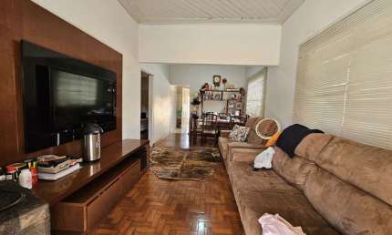 Casa com 2 dormitórios à venda, 133 m² por R$ 310.000 - Centro - Barretos/SP