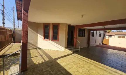 Casa com 3 dormitórios à venda, 202 m² por R$ 550.000,00 - Fortaleza - Barretos/SP