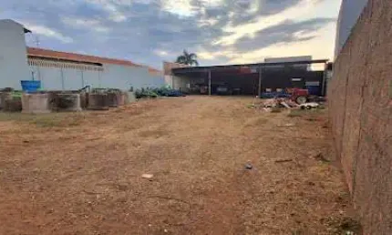 Barracão à venda, 600 m² por R$ 1.200.000,00 - América - Barretos/SP