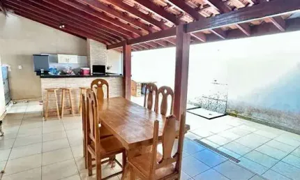 Casa com 3 dormitórios à venda, 168 m² por r$ 500.000 - residencial jockey club - barretos/sp