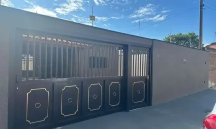 Casa com 3 dormitórios à venda, 144 m² por R$ 720.000,00 - Nogueira - Barretos/SP