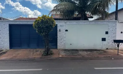 Casa com 3 dormitórios à venda, 103 m² por R$ 350.000,00 - São Judas Tadeu - Barretos/SP
