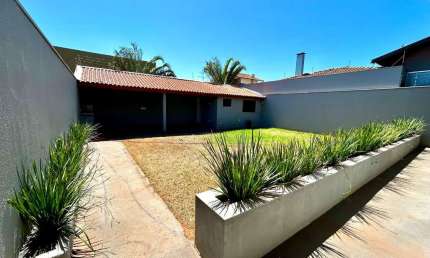 Casa com 3 dormitórios à venda, 181 m² por R$ 800.000,00 - City Barretos - Barretos/SP