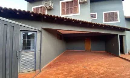Casa com 4 dormitórios, 328 m² - venda por R$ 1.300.000,00 ou aluguel por R$ 4.000,00/mês - Jardim Allah - Barretos/SP