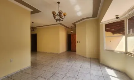 Casa com 3 quartos à venda no Jockey Club, Barretos 