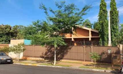 Casa com 3 dormitórios à venda, 247 m² por R$ 1.500.000 - City Barretos - Barretos/SP