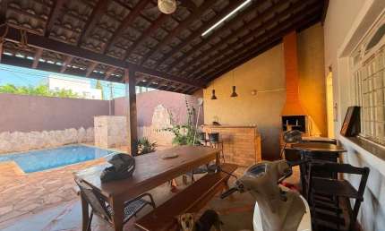 Casa com 5 dormitórios à venda, 312 m² por R$ 890.000,00 - City Barretos - Barretos/SP