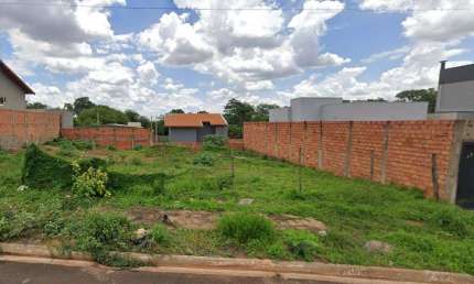 Terreno à venda, 200 m² por R$ 100.000 - Mais Parque - Barretos/SP