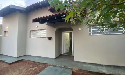 Casa com 3 dormitórios para alugar, 219 m² por r$ 3.500/mês - industrial - barretos/sp