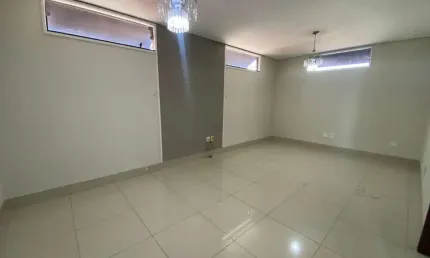 Casa com 4 dormitórios para alugar, 106 m² por R$ 3.200,00/mês - Marília - Barretos/SP