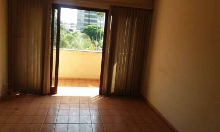Apartamento com 3 dormitórios à venda, 116 m² por R$ 250.000 - Centro - Barretos/SP