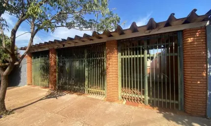 Casa com 2 dormitórios à venda, 76 m² por R$ 190.000 - Cristiano de Carvalho - Barretos/SP