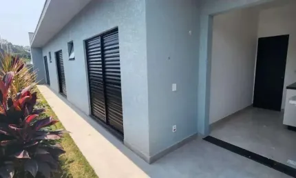 Casa para Locação em Atibaia, Jardim Estância Brasil, 3 dormitórios, 3 banheiros, 4 vagas