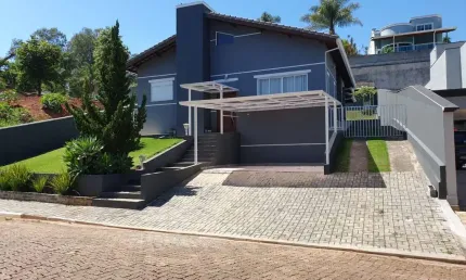 Casa em Condomínio para Locação em Atibaia, Condomínio Parque das Garças II, 5 dormitórios, 1 suíte, 3 banheiros, 2 vagas