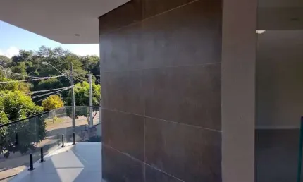 Casa em Condomínio para Locação em Atibaia, Condomínio Altos da Floresta, 3 dormitórios, 3 suítes, 4 banheiros, 2 vagas