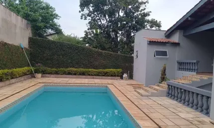 Casa para Locação em Atibaia, Jardim Jaraguá, 3 dormitórios, 3 suítes, 5 banheiros, 4 vagas