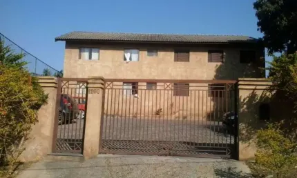 Casa para Locação em Atibaia, Loteamento Jardim Morumbi, 2 dormitórios, 1 banheiro, 1 vaga