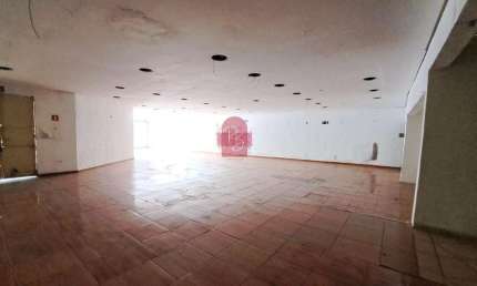 Salão Comercial para Locação em Diadema, Centro, 3 banheiros, 4 vagas