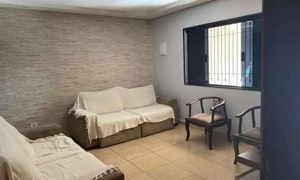 VENHAR MORAR BEM EM SOBRADO ESPAÇOSO E ACONCHEGANTE